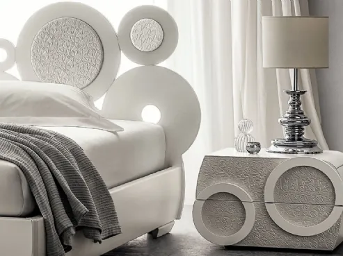 Comodino di design Genesi in legno di Napol