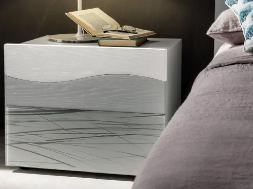 Comodino di design in legno Zip Slalom di Napol