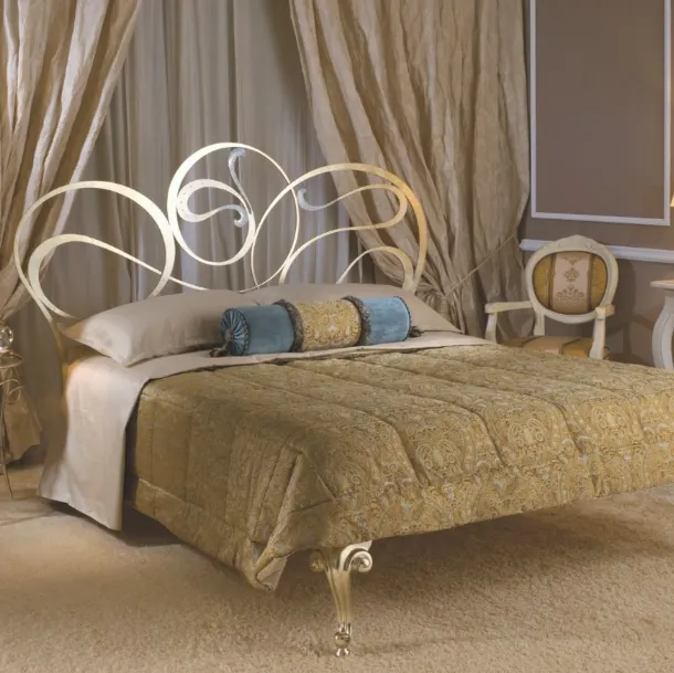 Letto con tastiera decorata da Swarovski e lavorata a mano Diamante di Barel
