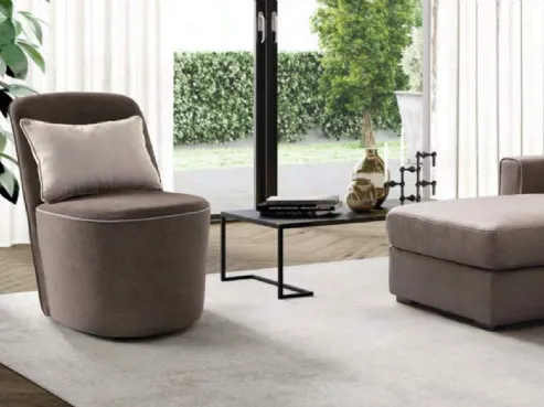 Poltroncina moderna Meggy di Le Comfort