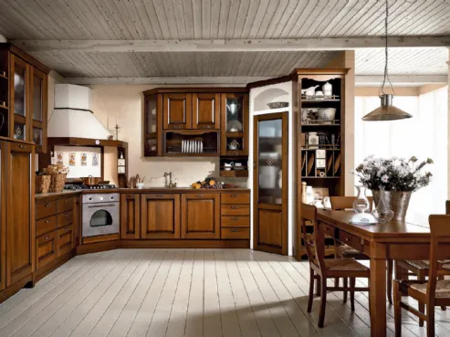 Cucina classica in legno massello Etrusca 1 di Aran