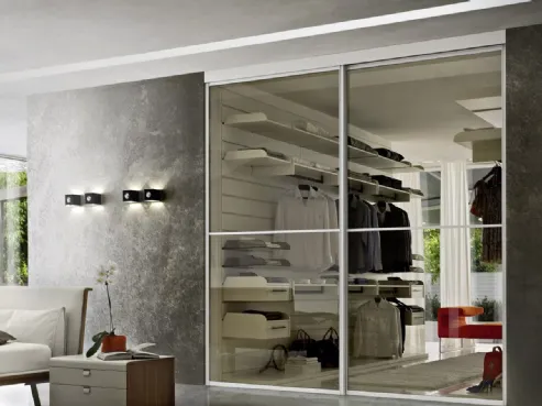 Cabina armadio in alluminio anodizzato argento e vetro bronzato Doors di Zanette
