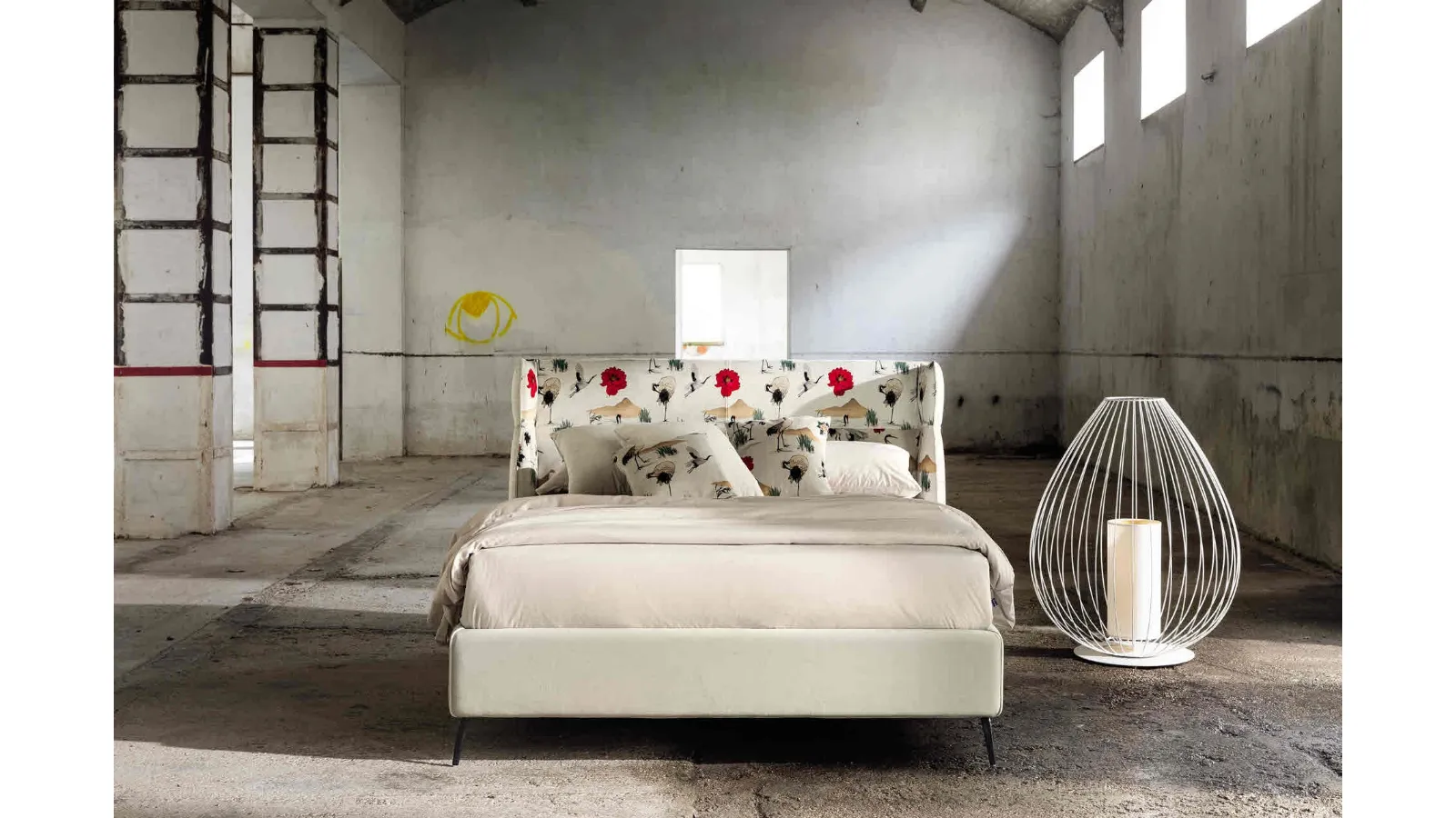 Letto con testiera imbottita Galliano di Veneran