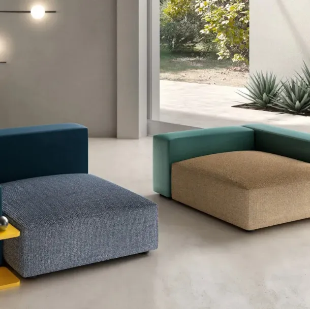 Pouf Tetris modulari e componibili di Doimo Salotti