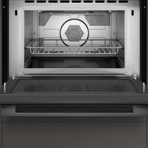 Microonde da incasso con cottura ventilata N50 di NEFF