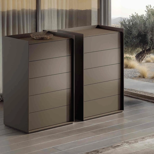 Cassettiera Sipario di Veneran