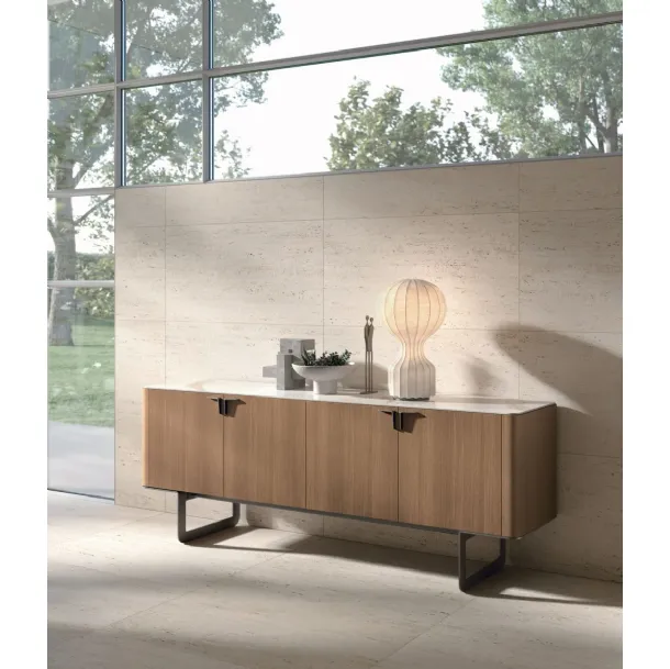 Madia Pandora in materico rovere cognac di Tomasella