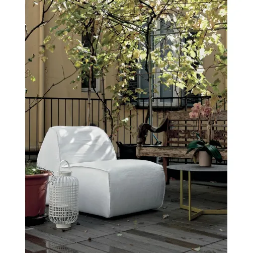 Poltroncina Soft rivestita in tessuto di Tomasella