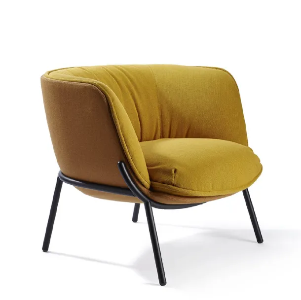 Poltrona BomBom 4 Legs di Infiniti