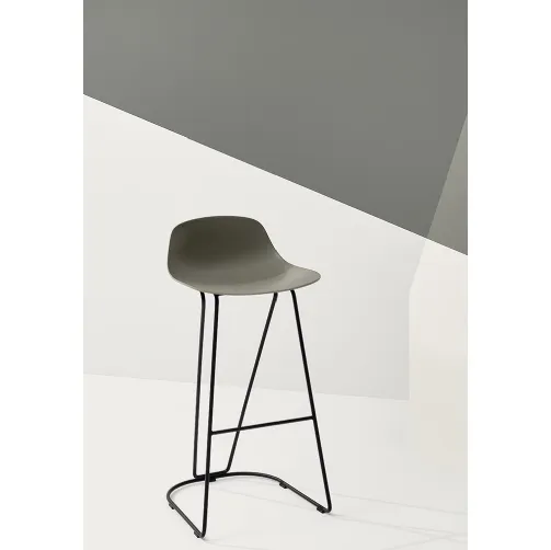 Sgabello Pure Loop Mini Dandy Stool di Infiniti