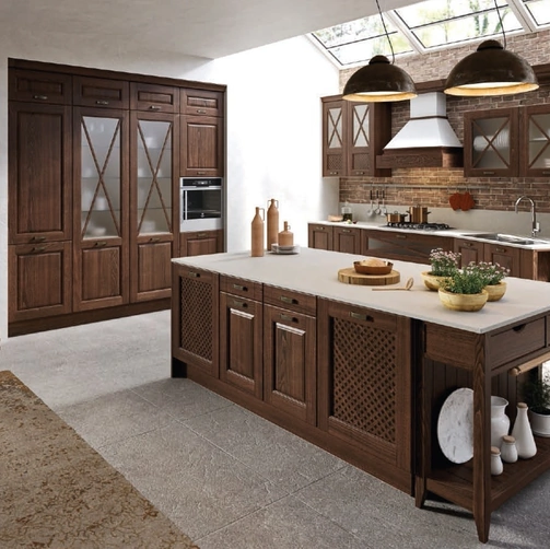 Cucina Classica Bellagio con isola in Frassino tinto Noce di Aran