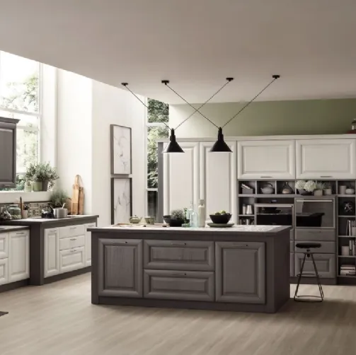 Cucina Classica con isola Lola in Frassino Decapè Ghiaccio e Grigio Antracite di Arrex
