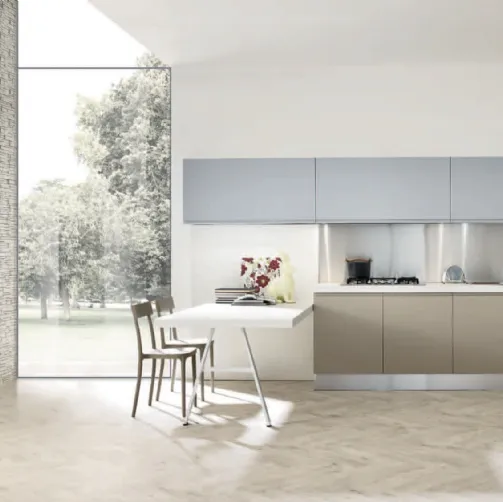 Cucina Design con penisola Masca in laccato Polvere e Corda opaco di Aran