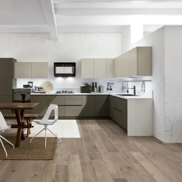 Cucina Moderna angolare Zenzero 07 in Rovere laccato Tortora e Juta di Arrex