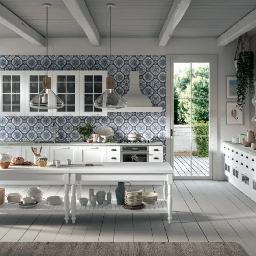 Cucina lineare Shabby Chic Ylenia in Frassino laccato Bianco con top in grès di Aran