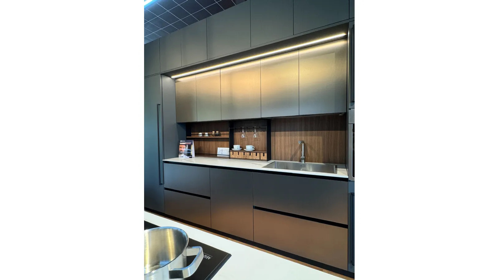 Cucina ad isola Erika Aran con forte sconto 